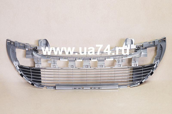 Решетка бампера Peugeot 308 2007-2011 (Тайвань)